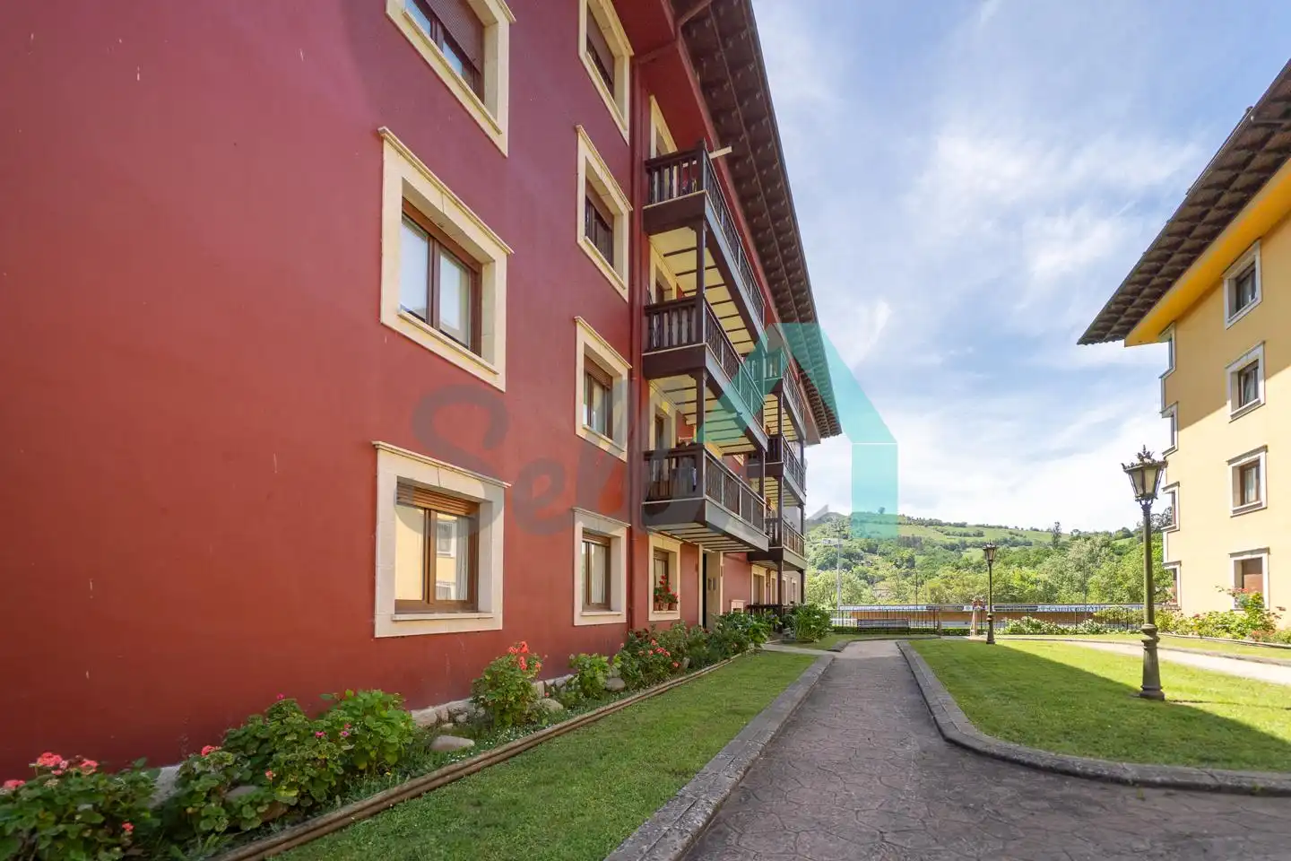Exterior view of Flat for sale in Cangas de Onís  with Heating and Terrace