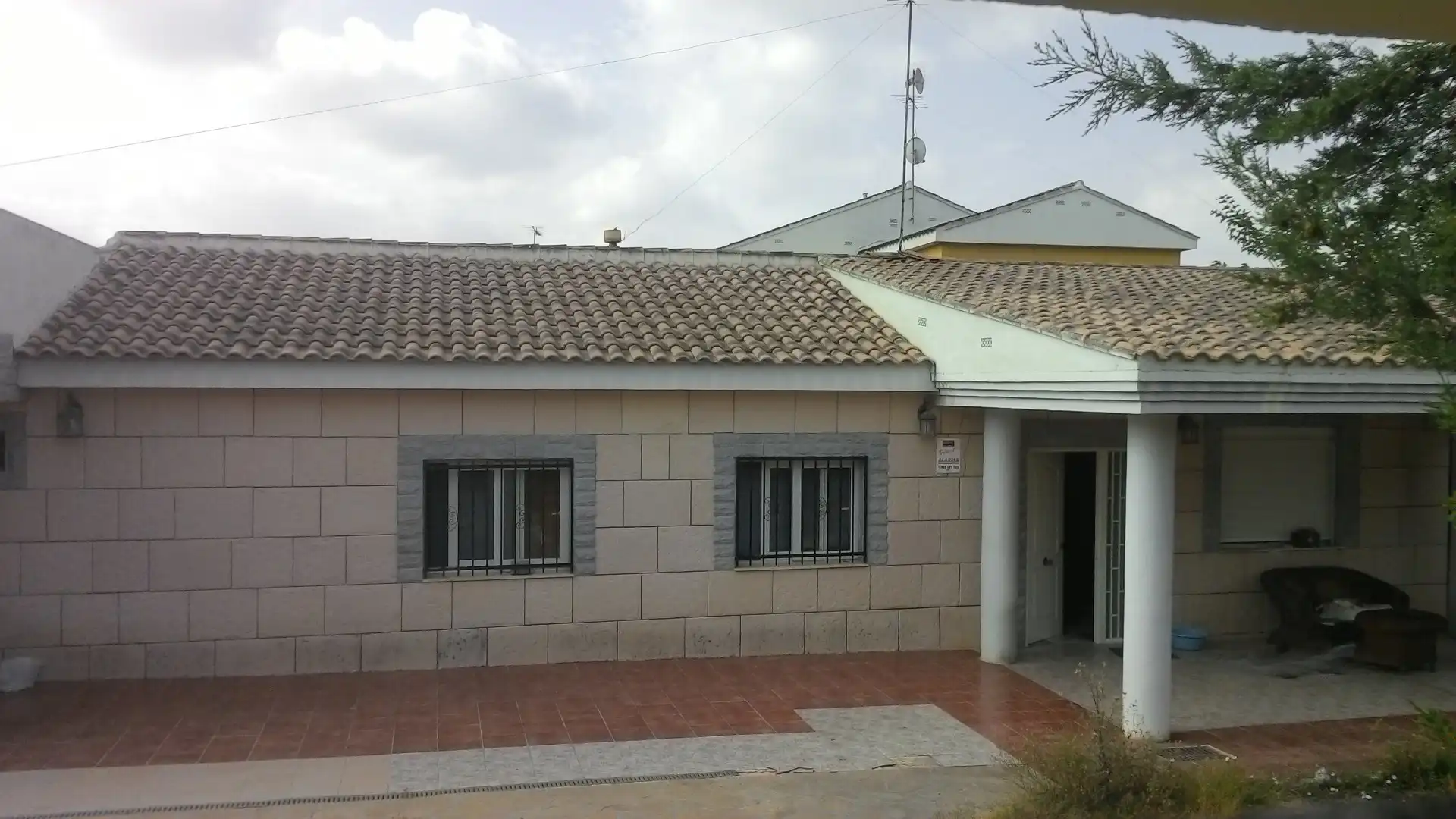 Villa avec piscine à vendre à Carrer Albaida 16