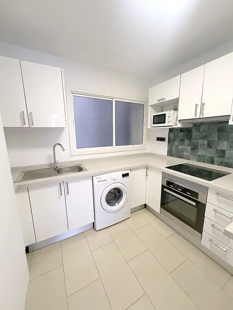 Cocina de Piso de alquiler en Las Palmas de Gran Canaria con Aire acondicionado, Calefacción y Parquet