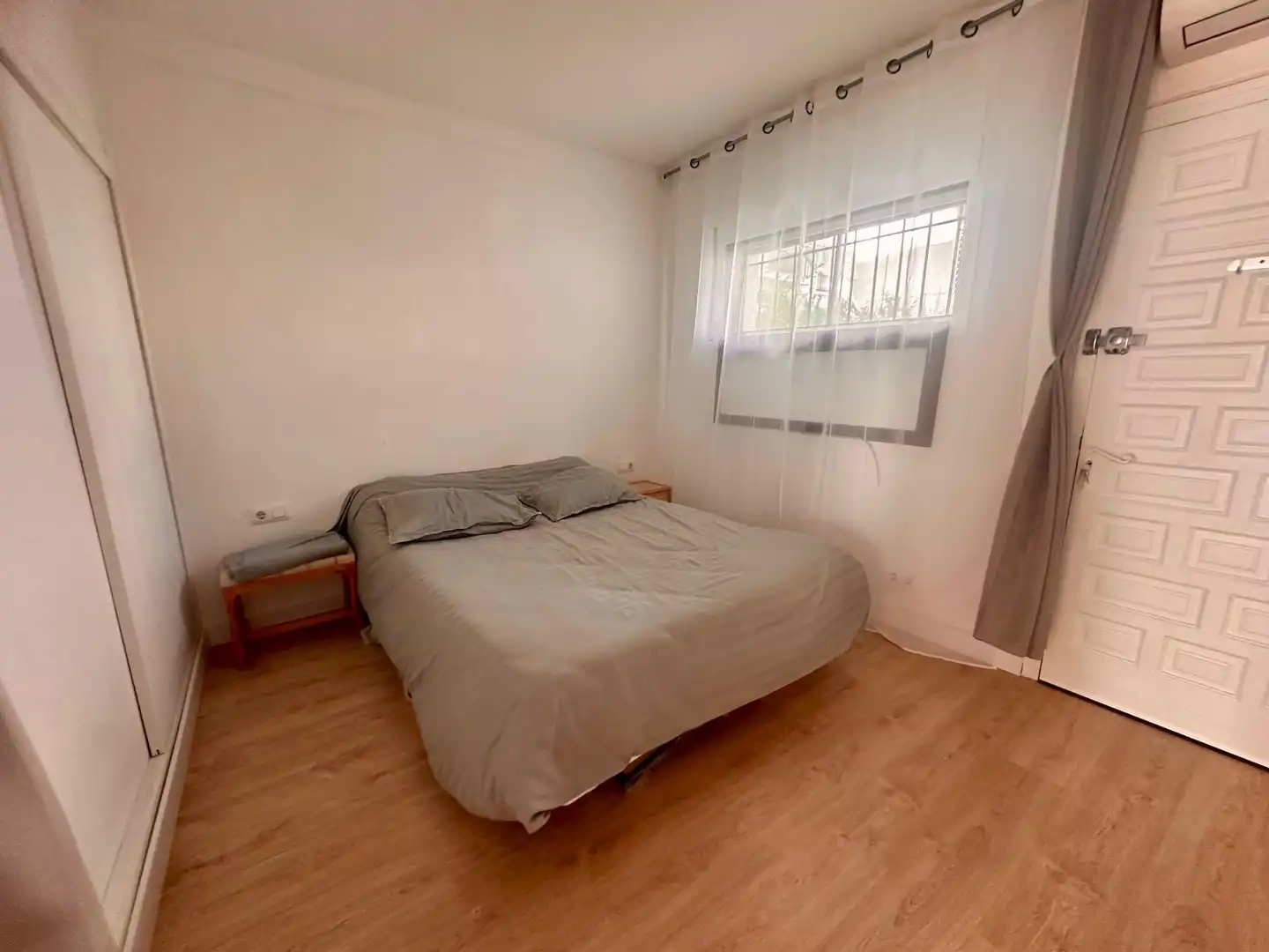 Dormitori de Pis en venda en Roses amb Aire condicionat, Calefacció i Terrassa