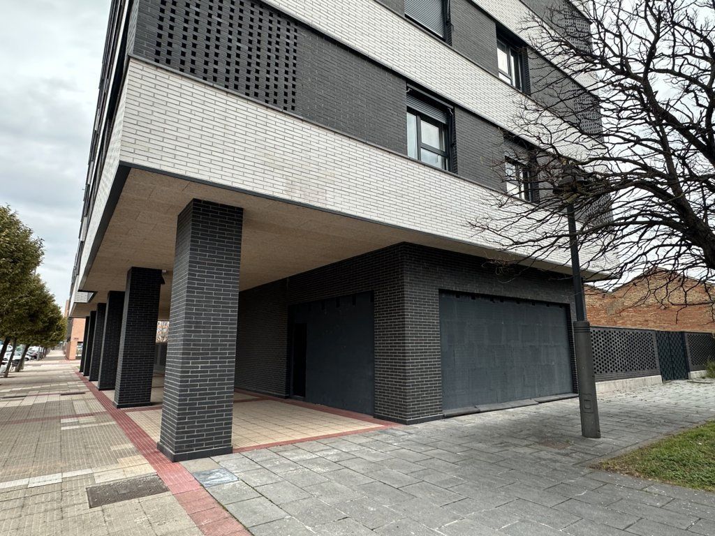 Exterior view of Premises for sale in  Logroño