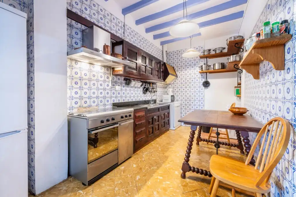 Cocina de Finca rústica en venta en Fornalutx con Jardín privado, Terraza y Trastero