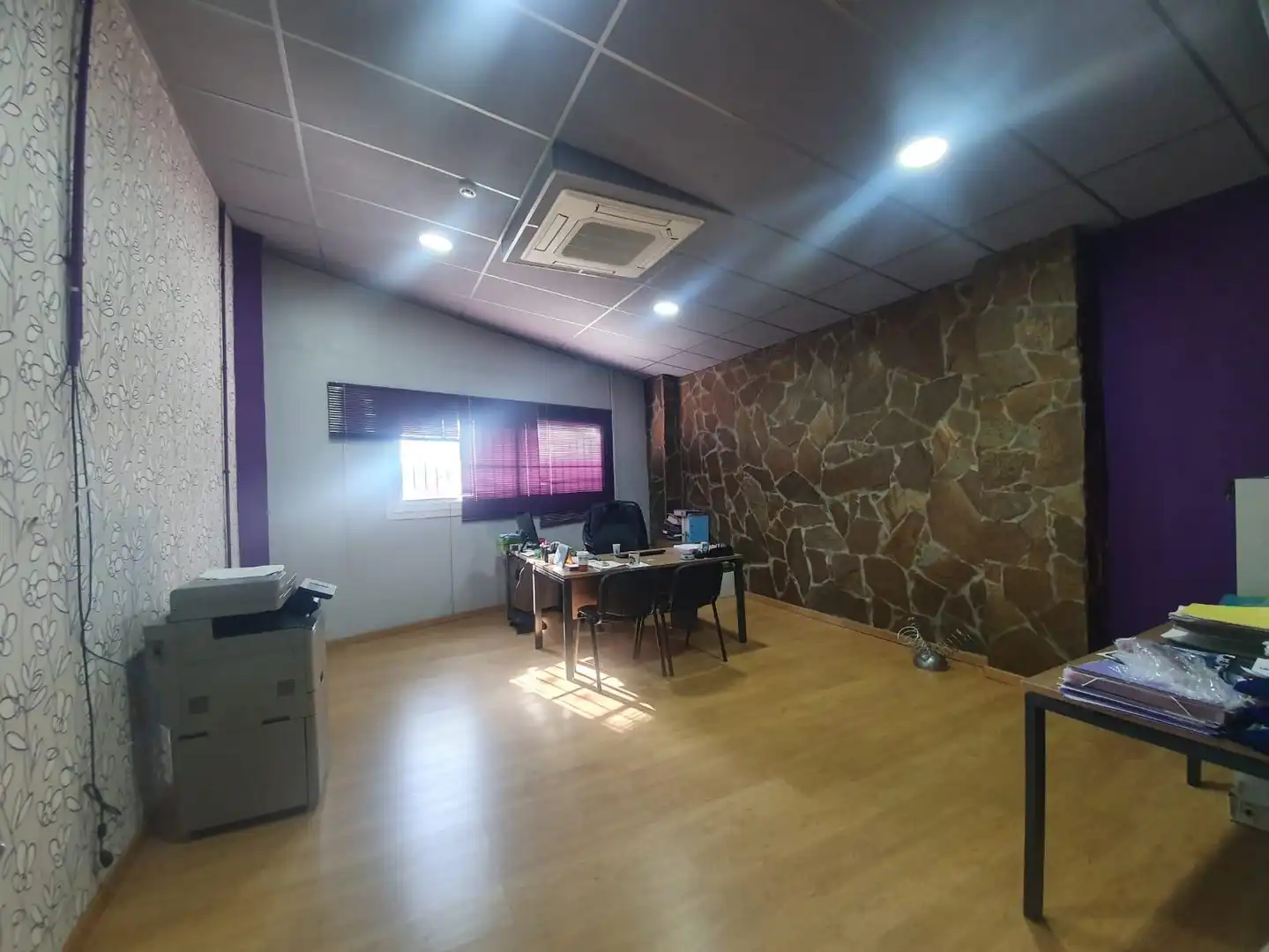 Industrial buildings for sale in Algeciras