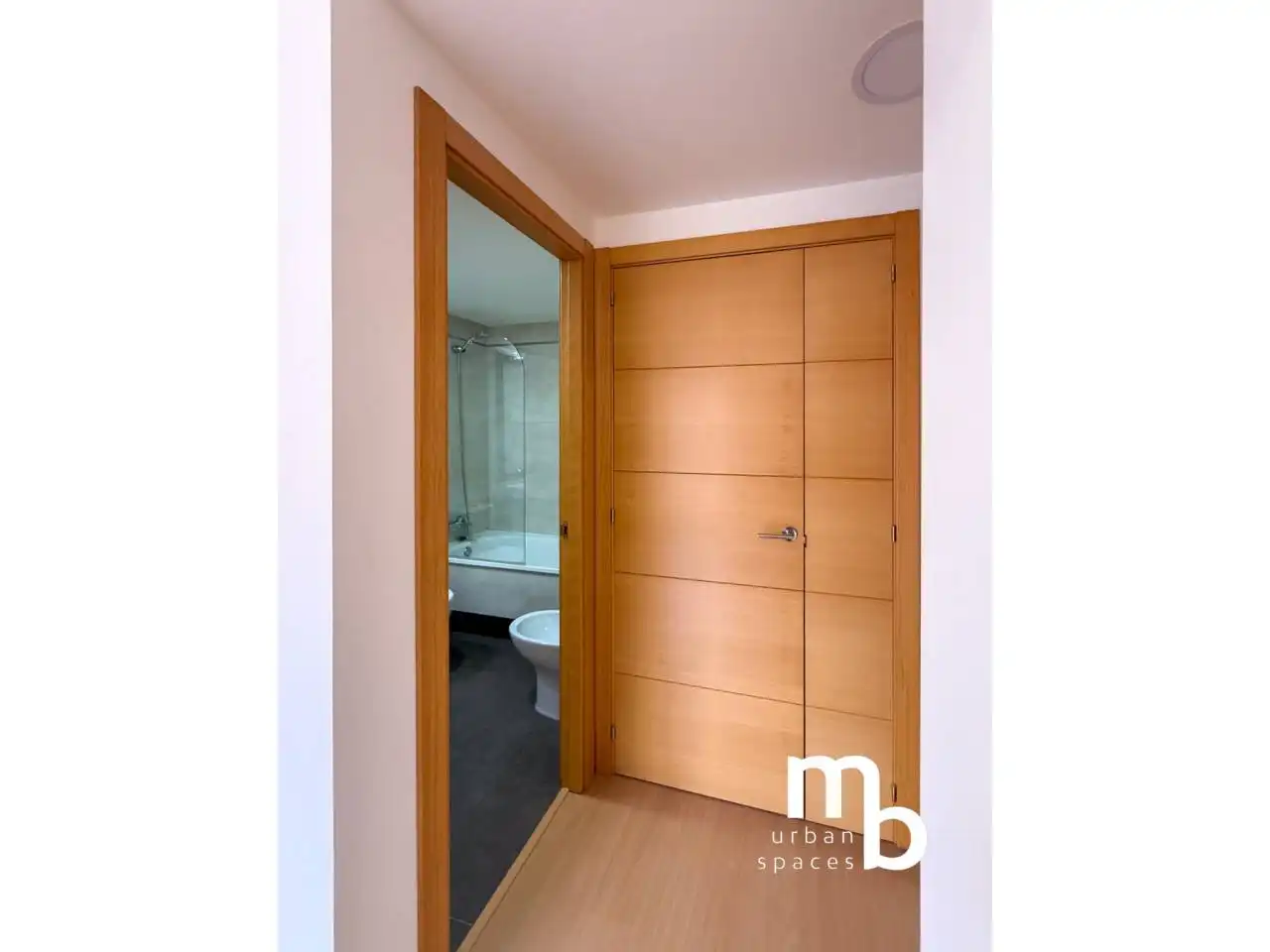 Flat for rent in Madrid  with Air Conditioner, Heating and Swimming Pool