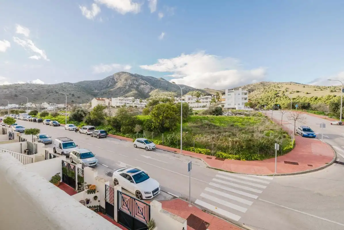 Vista exterior de Casa adosada en venta en Benalmádena con Calefacción, Jardín privado y Terraza