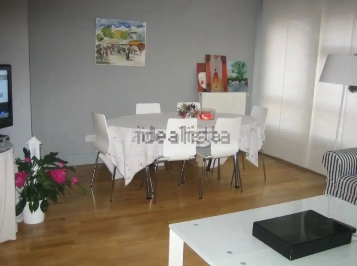Dining room of Flat for rent in Madrid  with Air Conditioner, Heating and Private garden
