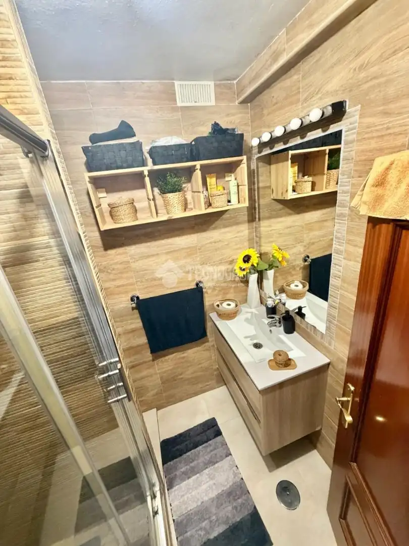 Baño de Piso en venta en Fuenlabrada con Aire acondicionado y Terraza