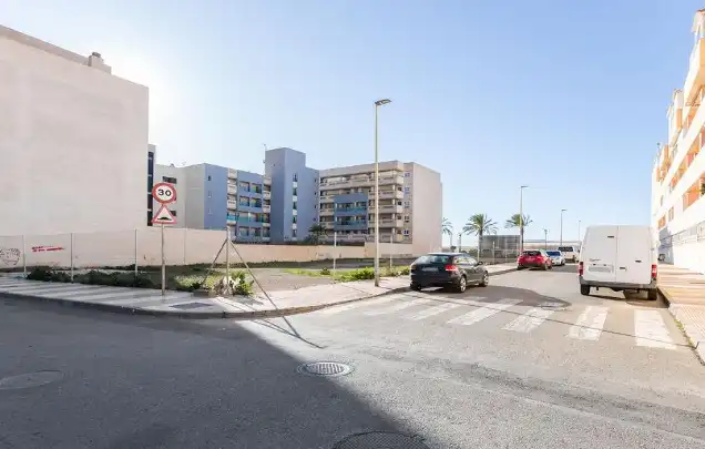 Außenansicht von Residential zum Verkauf in Roquetas de Mar