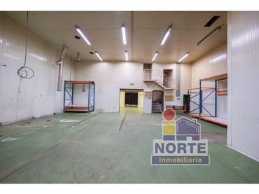 Industrial building for sale in Centre - Zona Alta