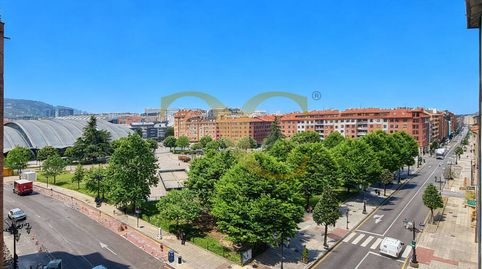Photo 3 of Flat for sale in Calle Fernando Zuazua, Cerdeño - El Palais - Mercadín, Oviedo