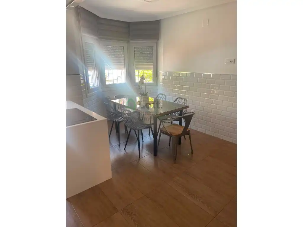 Terraced house with pool for sale in Avenida Elvas, imagen 4