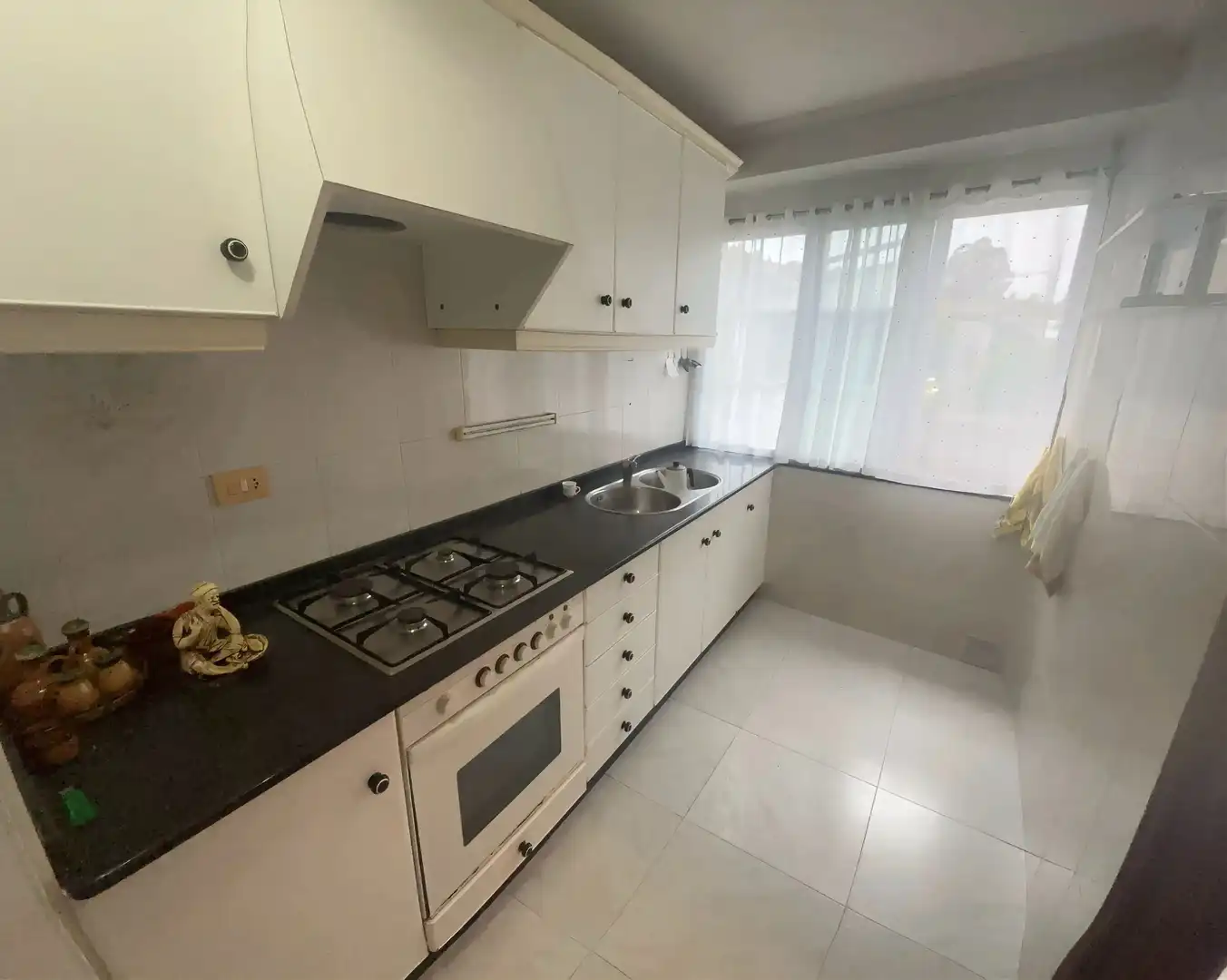Küche von Haus oder Chalet zum Verkauf in Viveiro mit Heizung, Privatgarten und Abstellraum