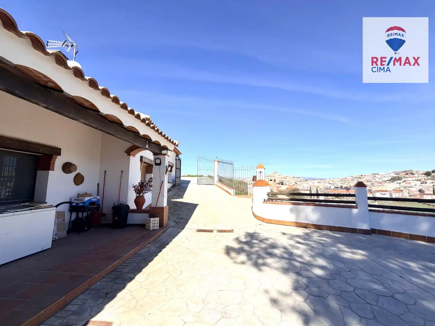 Casa con jardín en venta en Benamaurel, imagen 4
