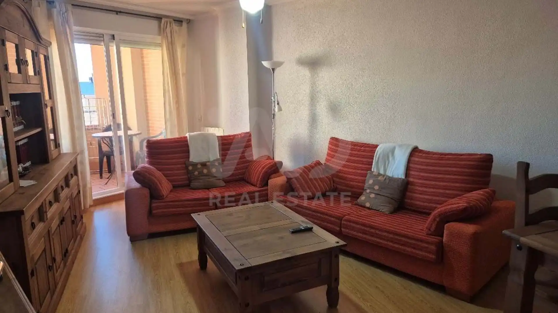 Sala d'estar de Pis en venda en Villares de la Reina amb Calefacció