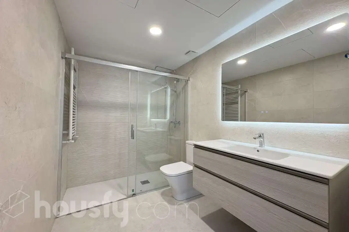 Appartamento con terrazza in vendita a Carrer Antón Agullana ., imagen 12