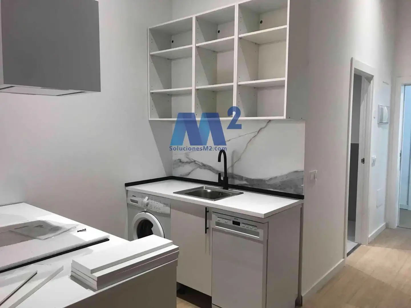 Cocina de Oficina en venta en San Sebastián de los Reyes con Aire acondicionado, Terraza y Trastero