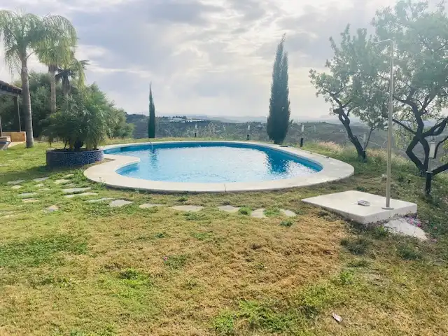 Inmuebles singulares con piscina en venta en Alozaina, imagen 38