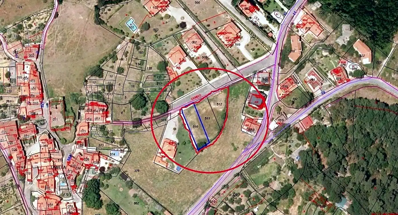 Terreni e lotti in vendita a A Lamela, imagen 3