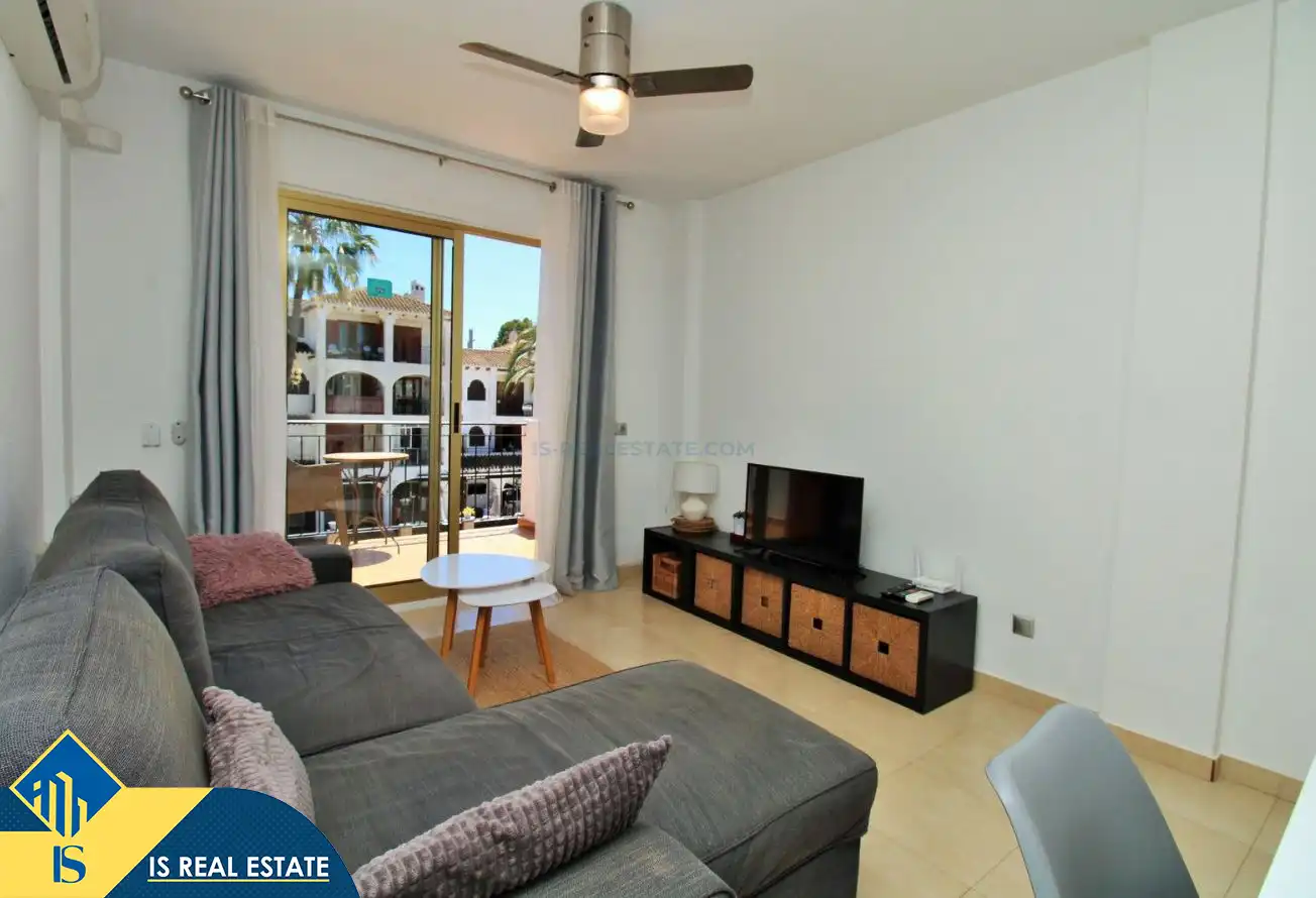 Apartamento con piscina en venta en Orihuela Costa, imagen 8