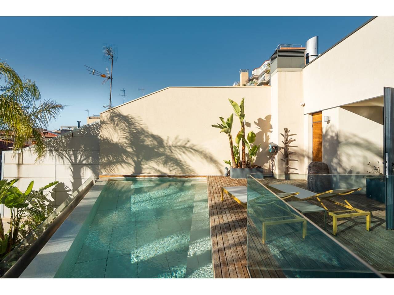 Piscina de Casa o xalet de lloguer en Terrassa amb Aire condicionat i Calefacció