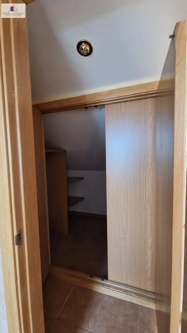 Dormitori de Edifici en venda en San Lorenzo de El Escorial