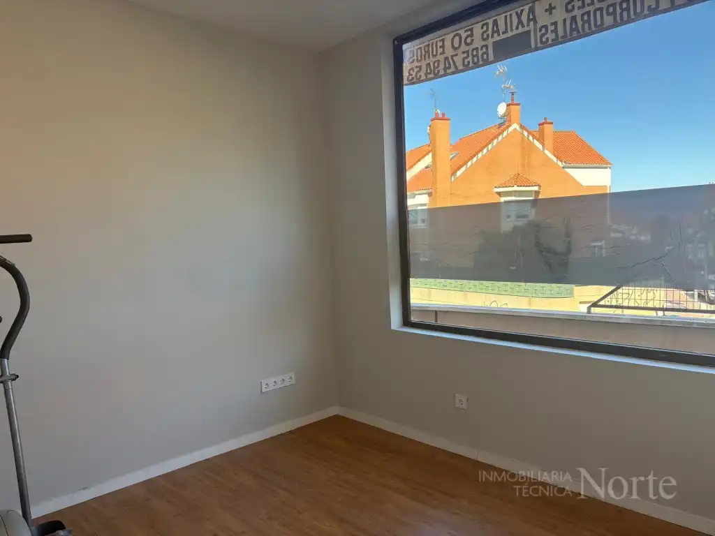 Bedroom of Commercial properties for rent in Algete