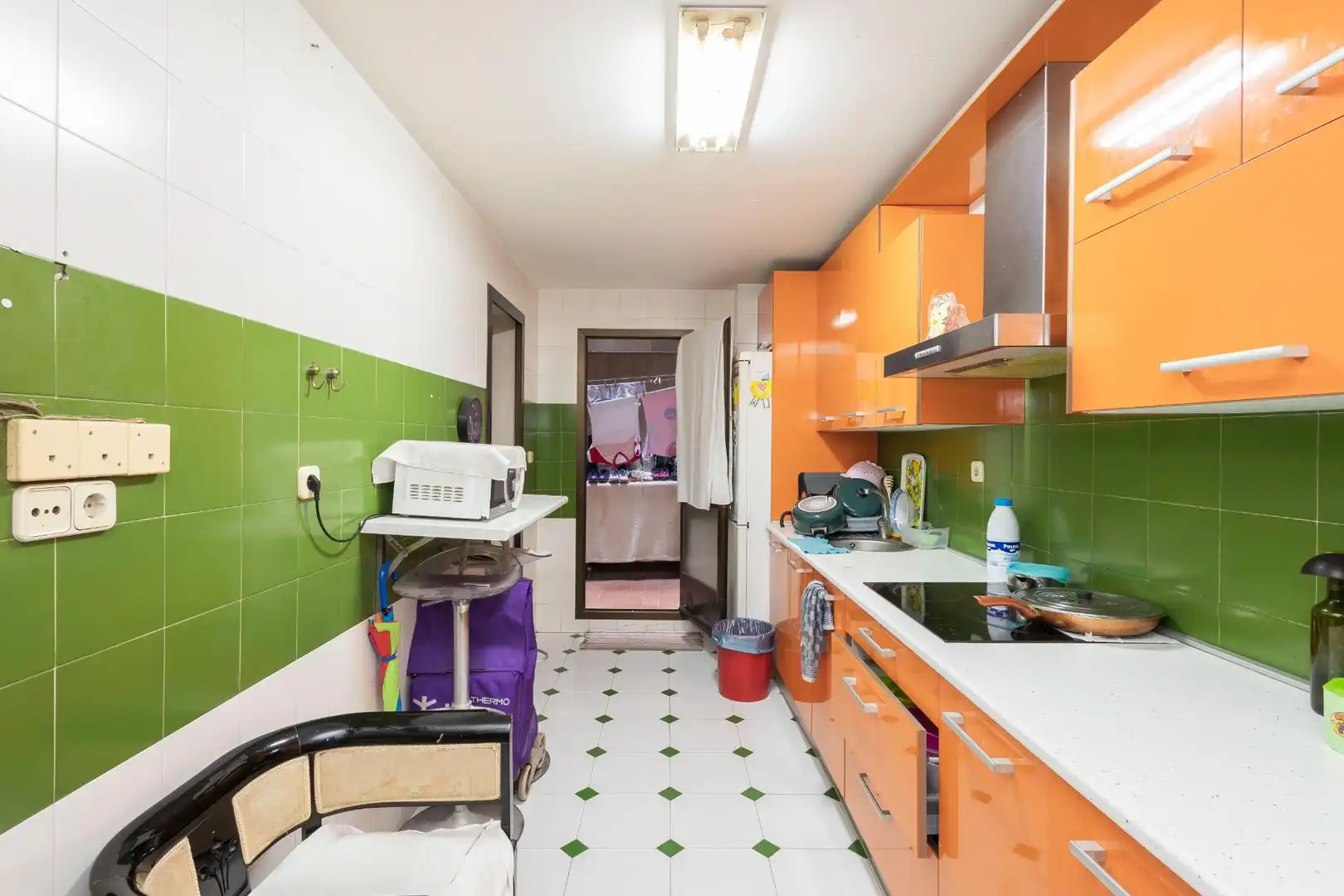 Cocina de Piso en venta en Almería con Balcón