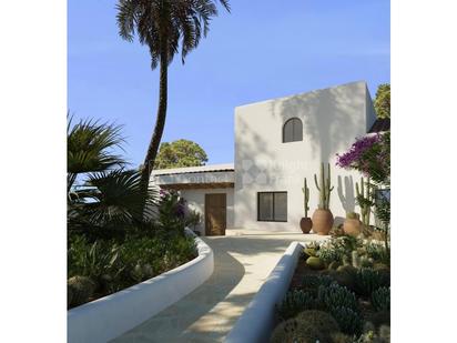 Vista exterior de Casa o xalet en venda en Santa Eulària des Riu amb Jardí privat i Terrassa