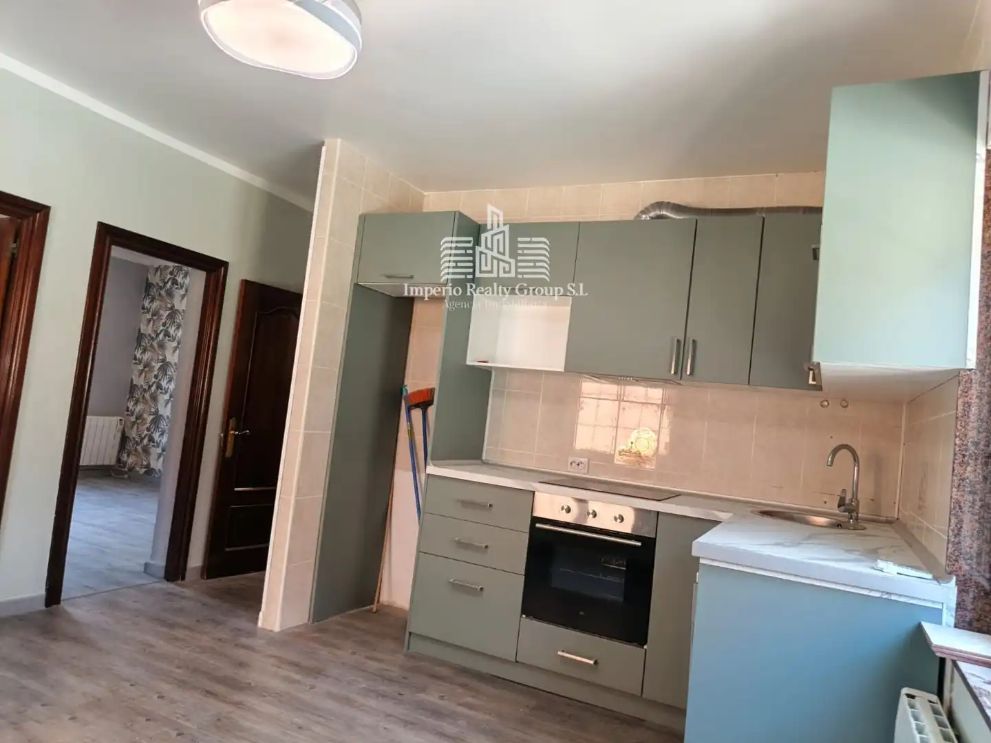 Kitchen of Flat for sale in Langreo  with Heating