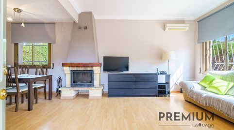 Foto 4 de Casa o chalet en venta en Can Bou, Castelldefels