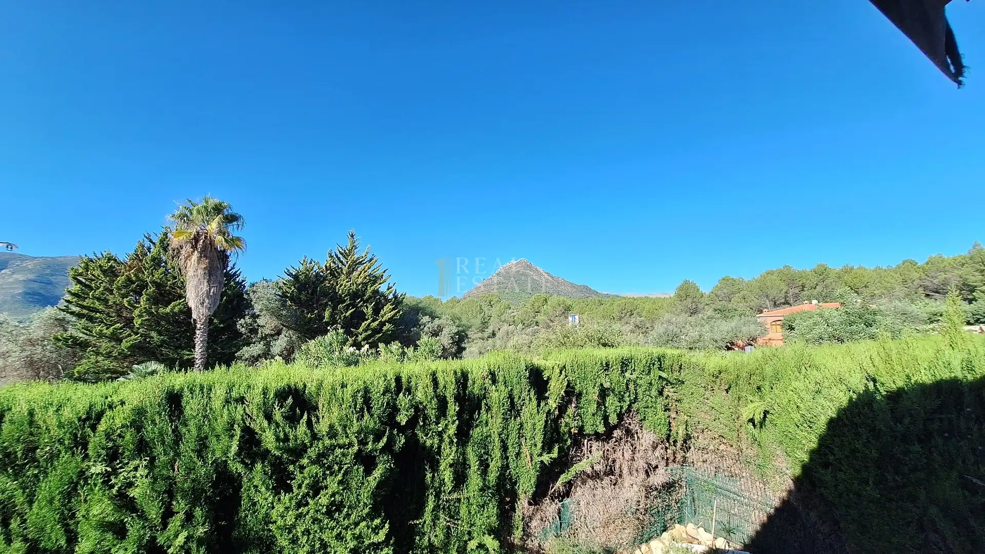 Casa con piscina in vendita a Urbinisation Puerta Del Valle, imagen 14