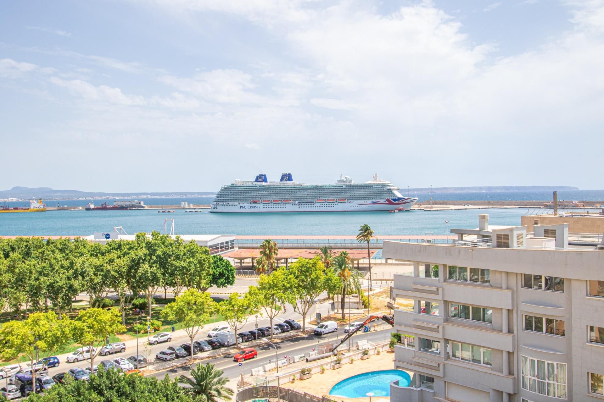 Dormitori de Pis en venda en  Palma de Mallorca amb Calefacció, Terrassa i Piscina comunitària