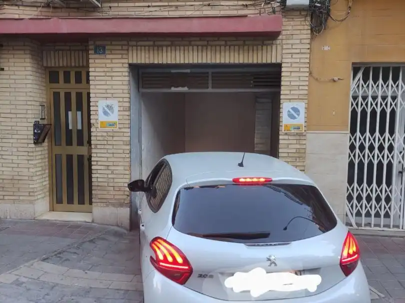 Parkplatz von Garage zur Miete in Alicante / Alacant