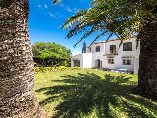 Casa-chalet en Venta en El Pego