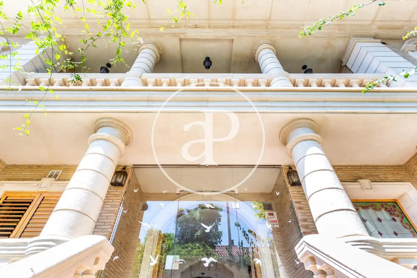 Vista exterior de Casa adosada en venta en Picanya con Aire acondicionado, Calefacción y Jardín privado