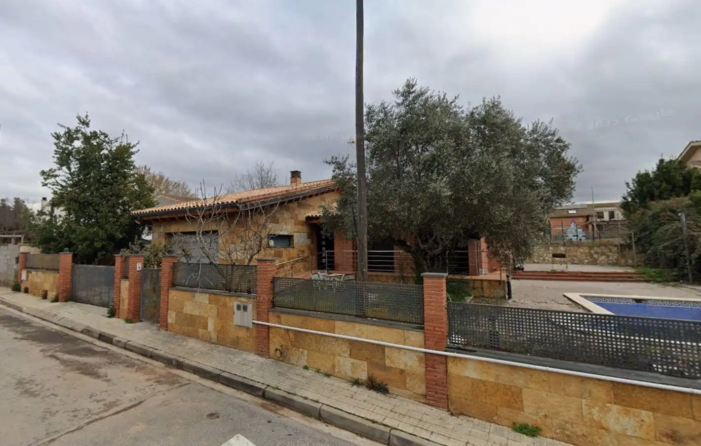 Vista exterior de Casa o xalet en venda en Fonollosa amb Jardí privat, Terrassa i Piscina