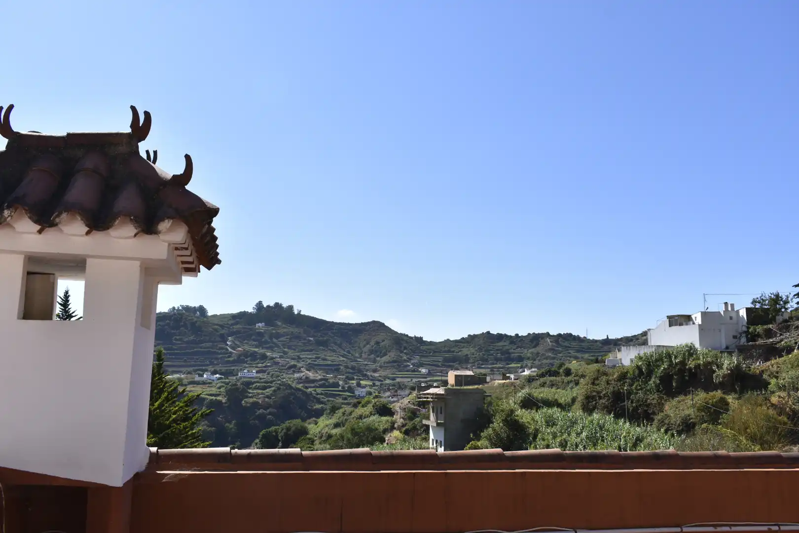 Vista exterior de Casa o xalet en venda en Teror amb Calefacció, Jardí privat i Terrassa