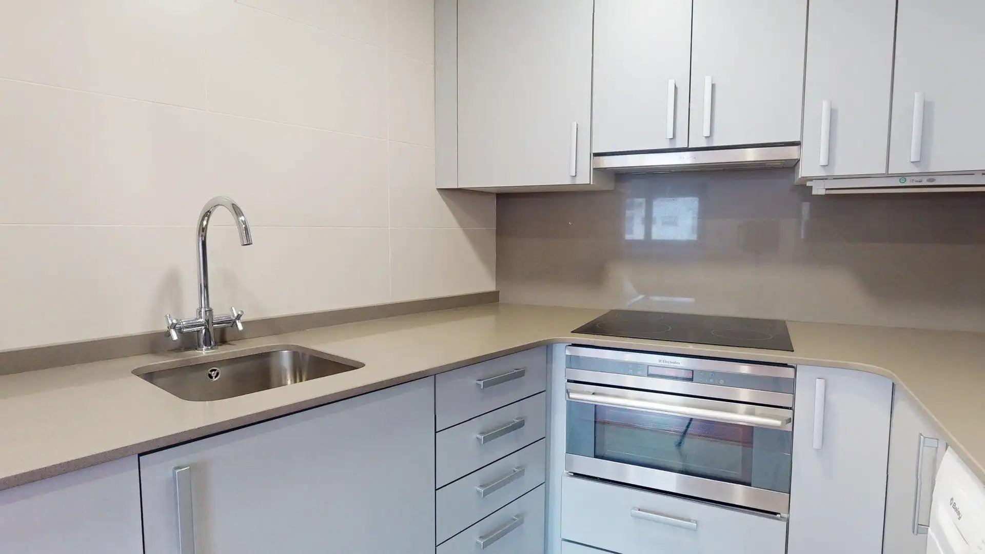 Cocina de Dúplex de alquiler en Zaragoza con Aire acondicionado, Calefacción y Balcón