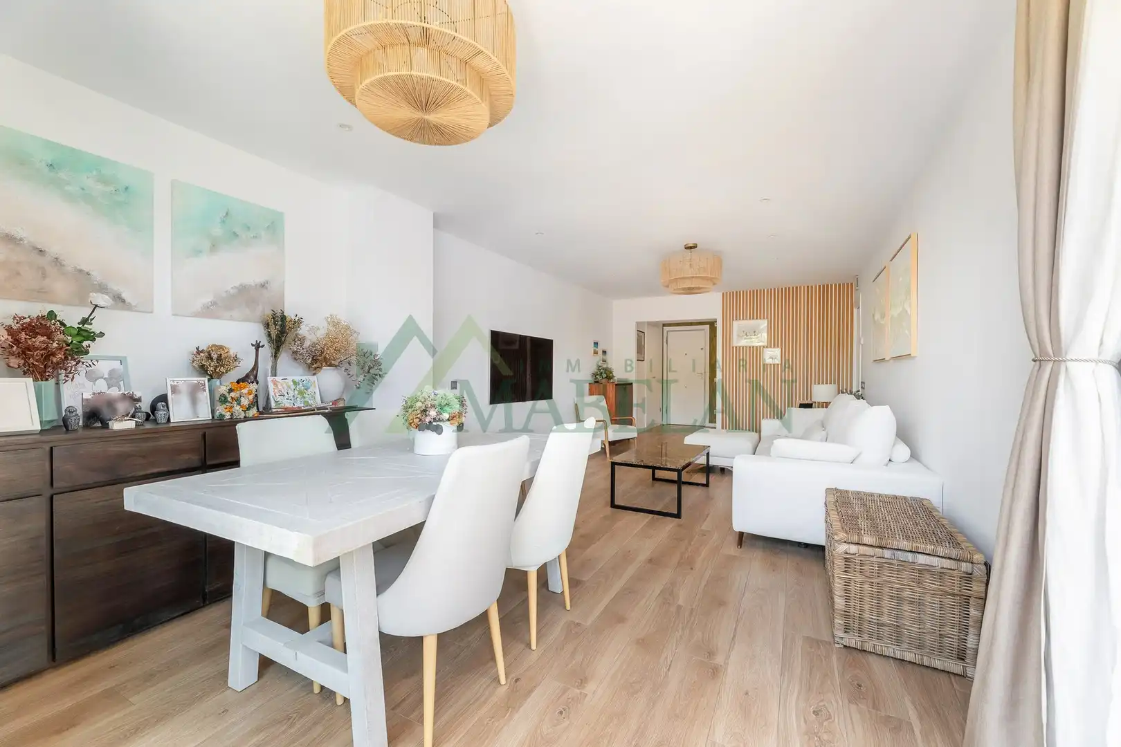 Living room of Flat for rent in Las Rozas de Madrid  with Air Conditioner, Heating and Private garden