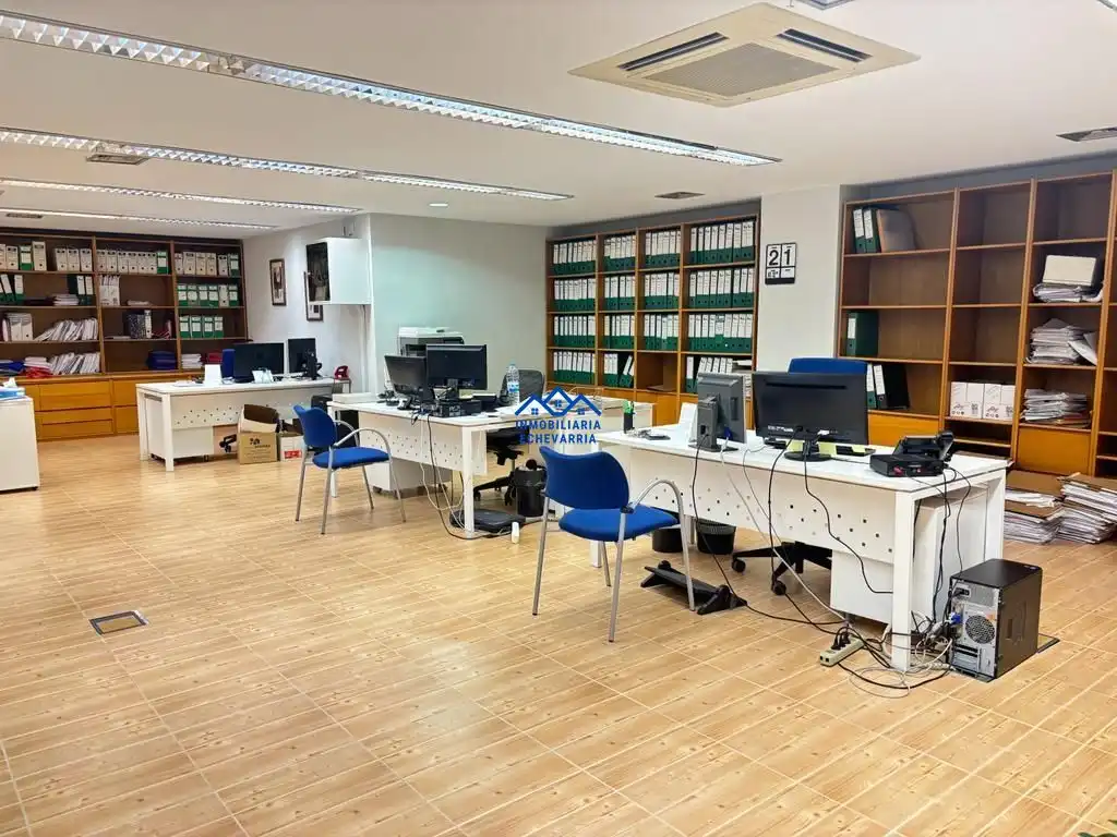 Office space with lift for sale in Las Arenas, imagen 6