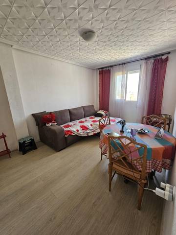 Piso en Venta en Avenida Avenida Constitución en Poble Nou
