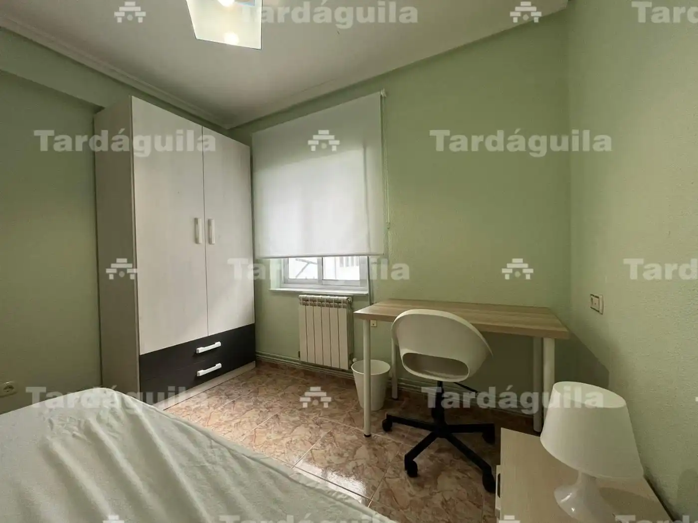 Flat for rent in Salesas
