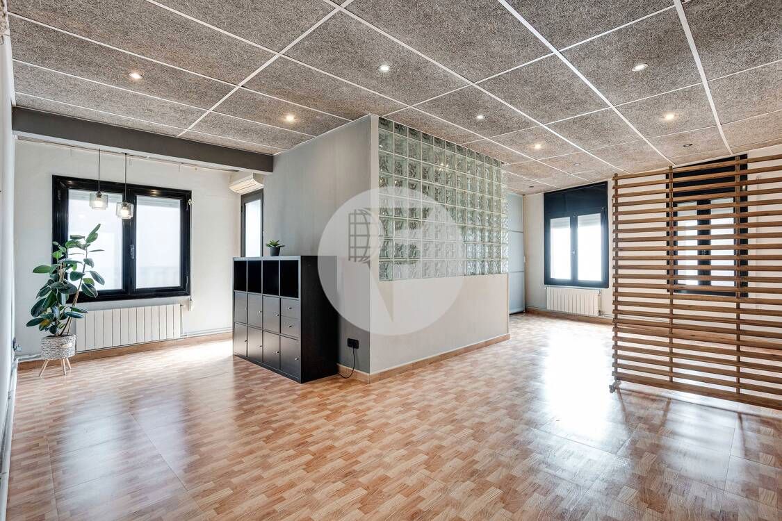 Loft for sale in  Barcelona Capital  with Air Conditioner, Heating and Balcony