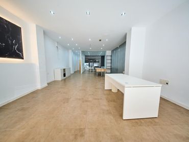 Local comercial en venda a Calle del Conde de Cifuentes
