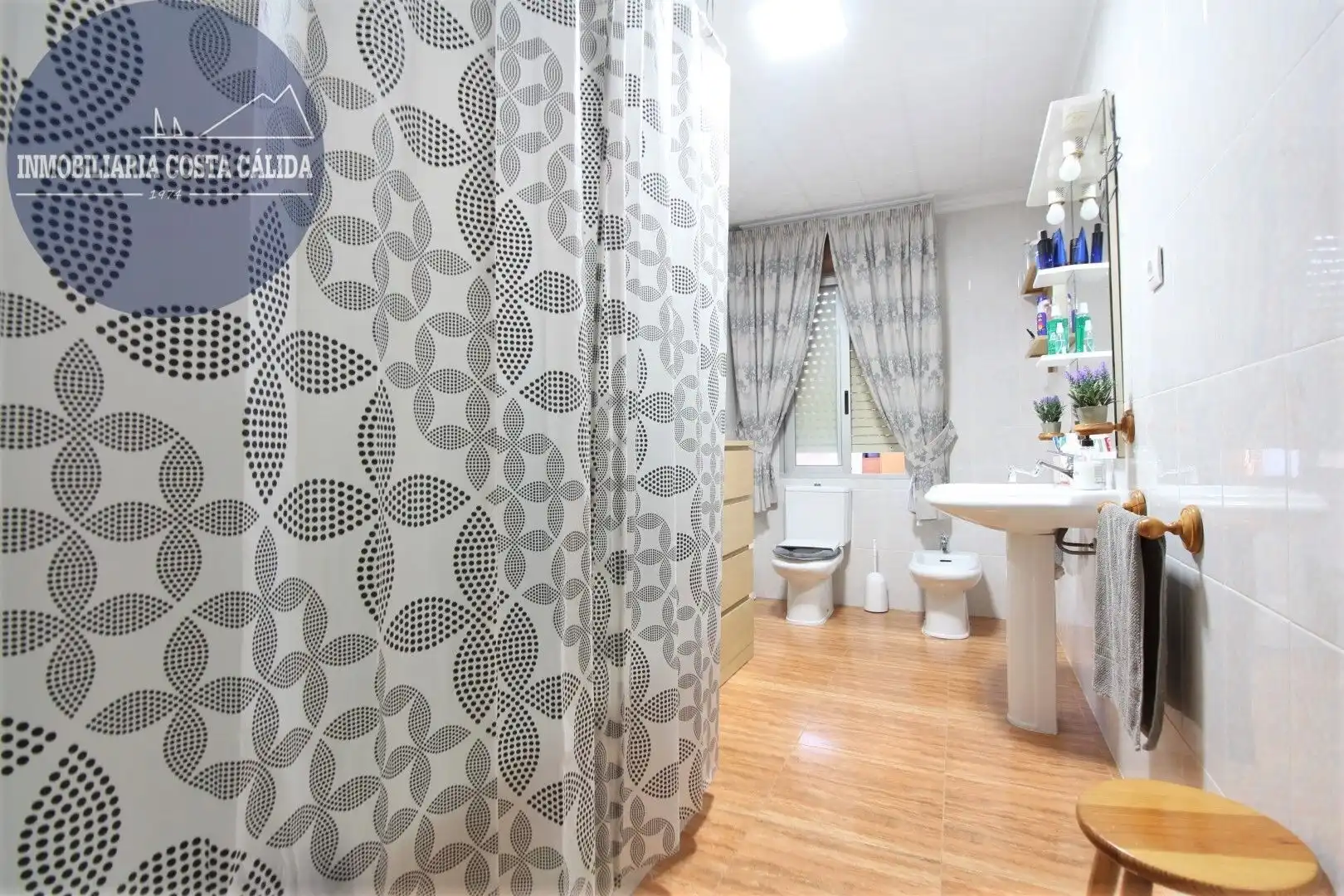 Piso en venta en Calle Castellón, 42, Casco Antiguo