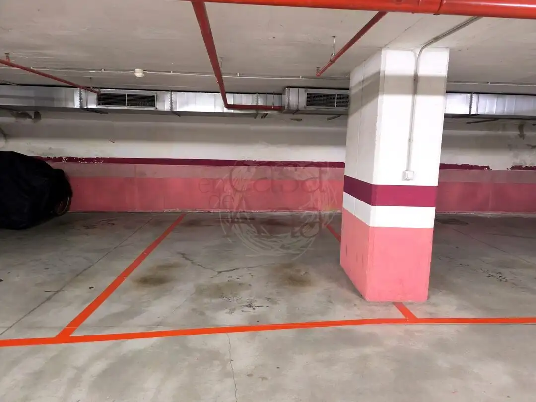 Parkplatz von Garage zur Miete in Bilbao 