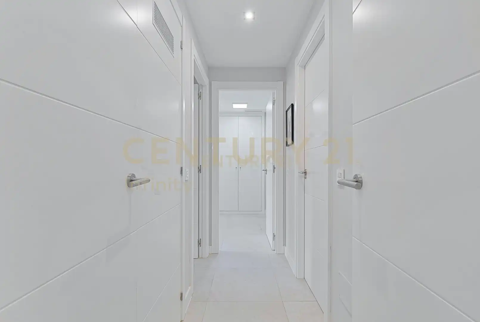 Flat with pool for sale in Calle Aralia, 12, Las Lagunas, Spain 6, imagen 31