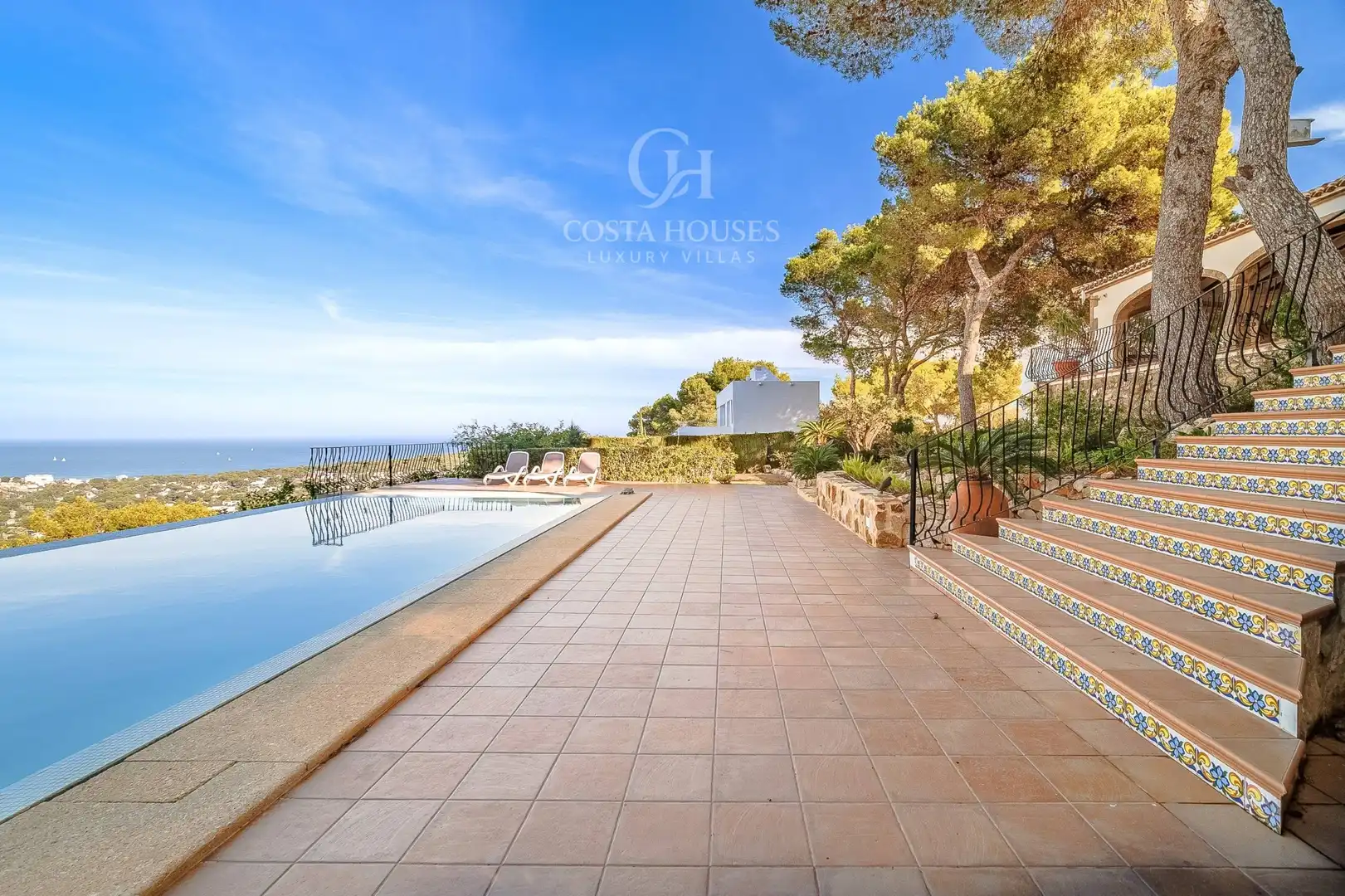 Exterior view of Houses for sale in Jávea / Xàbia  with Air Conditioner, Private garden and Terrace