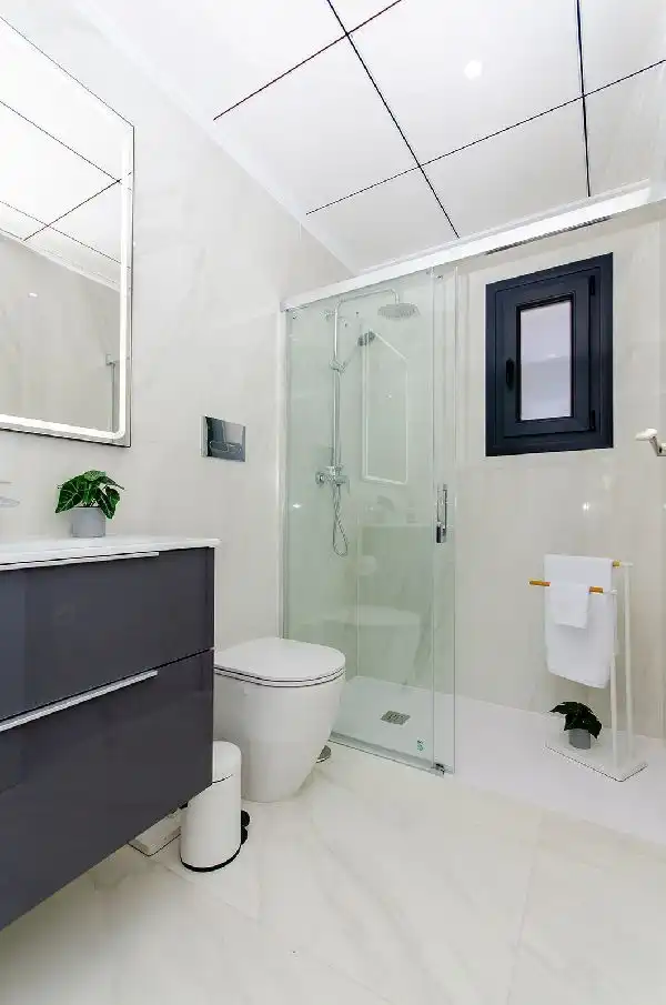 Chalet con piscina en venta en Casco urbano, imagen 9