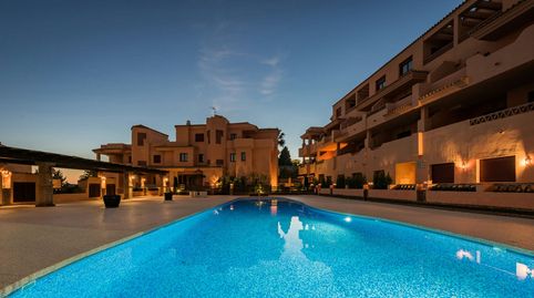 Foto 3 de Piso en venta en El Paraíso, Málaga